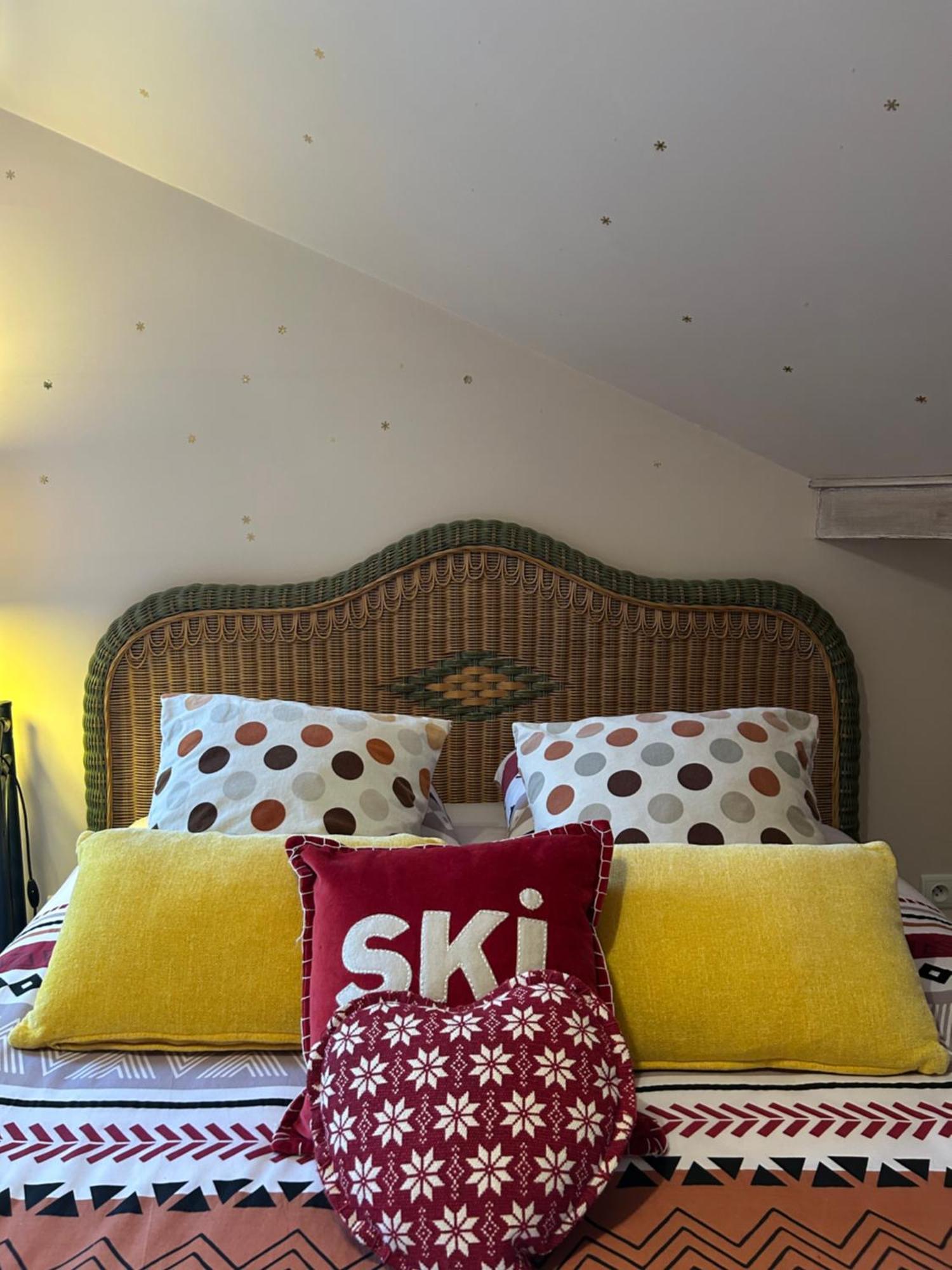 A La Marc'Quize Chambres D'Hotes, Petit Dejeuner Compris, Avec Piscine A Debordement En Exterieur, Bain Nordique A 38 Degres En Prestation Supplement Sur Reservation Horaire Anticipee 1 Place De Parking Gratuite Sur Place Mouxy Екстериор снимка
