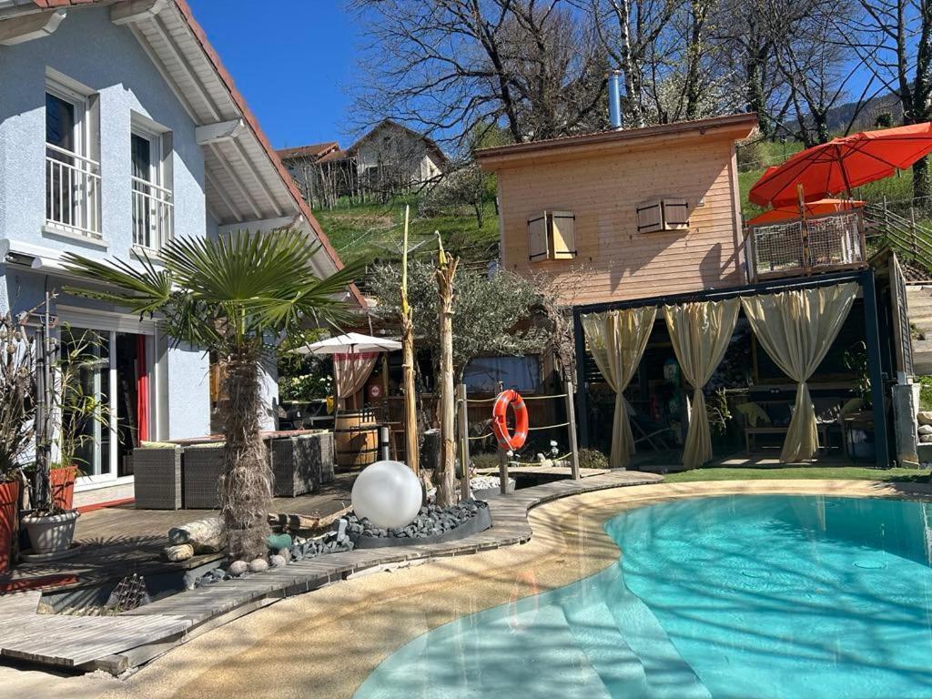 A La Marc'Quize Chambres D'Hotes, Petit Dejeuner Compris, Avec Piscine A Debordement En Exterieur, Bain Nordique A 38 Degres En Prestation Supplement Sur Reservation Horaire Anticipee 1 Place De Parking Gratuite Sur Place Mouxy Екстериор снимка